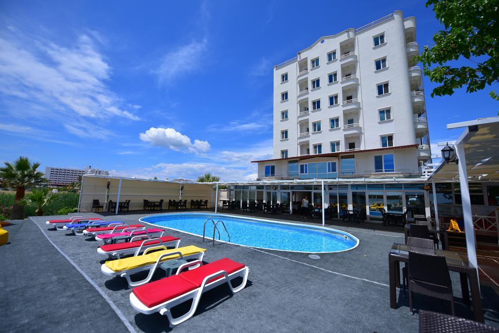 Alder Hotel Ayvalik Exterior photo